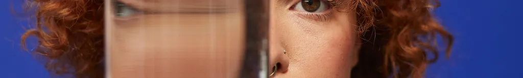 Comment les micro-rejets du quotidien fragilisent notre confiance en amour