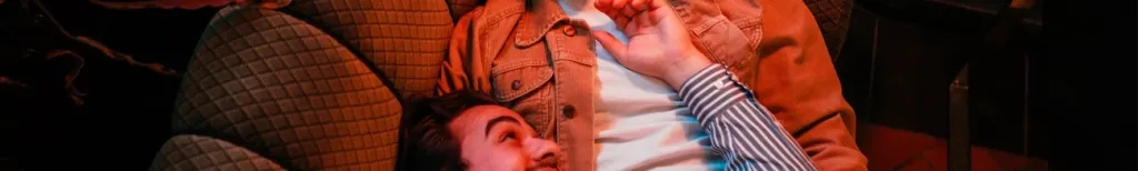 Rencontres gay, les applis spécialisées sont-elles vraiment meilleures ?