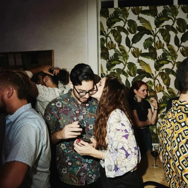 Dating et attachement : les profils qui s&rsquo;attirent (et explosent)