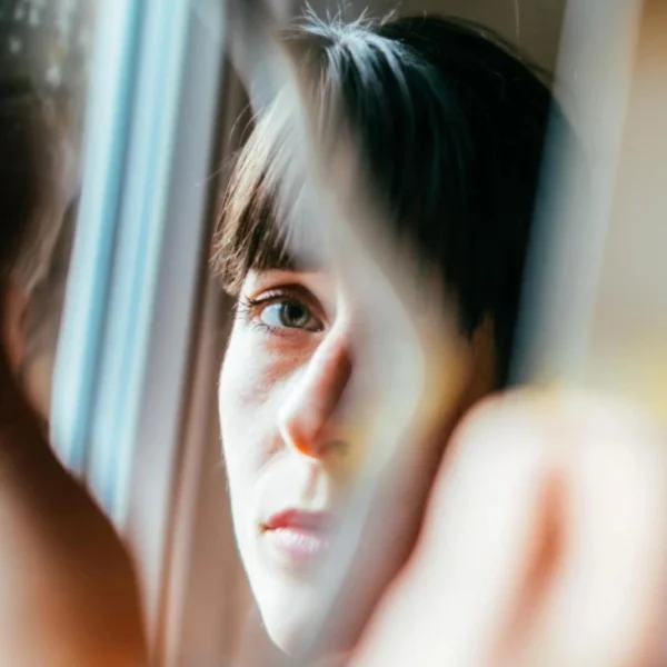 Peur de l&rsquo;engagement : comment arrêter de prendre la fuite
